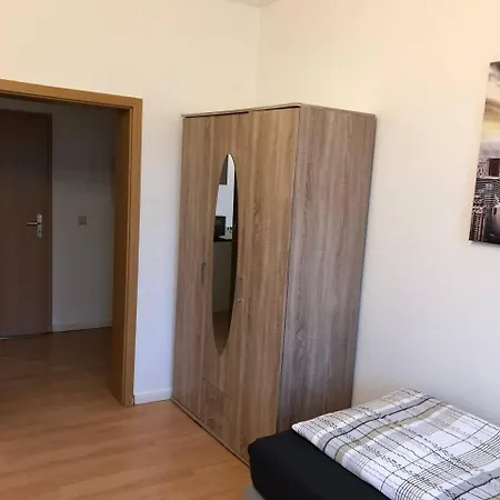 Appartement Monteurwohnung In Neuschoenefeld *