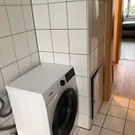 شقة Monteurwohnung In Neuschoenefeld