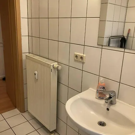 아파트 Monteurwohnung In Neuschoenefeld *