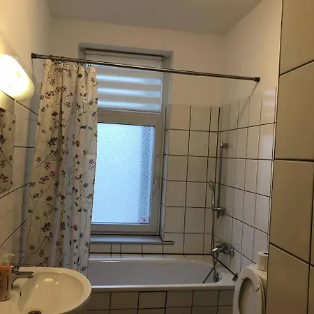 Monteurwohnung In Neuschoenefeld *