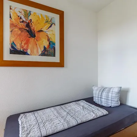 Monteurwohnung In Neuschoenefeld ライプツィヒ
