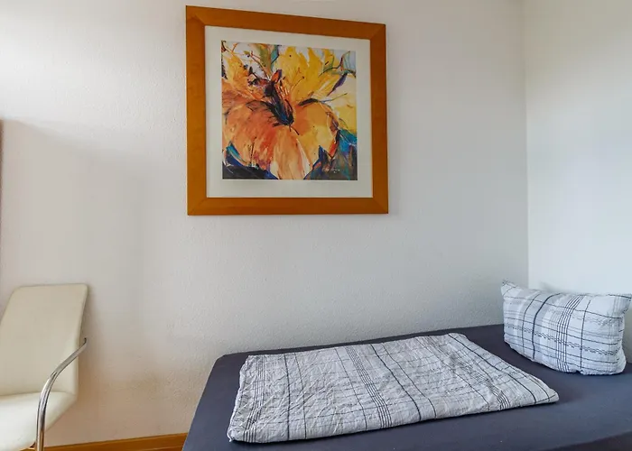 アパート Monteurwohnung In Neuschoenefeld ライプツィヒ